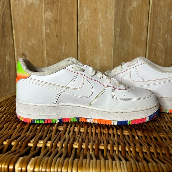 Nike Air Force 1 LV8 GS “Drawing” size 7Y - Picture 7 of 13